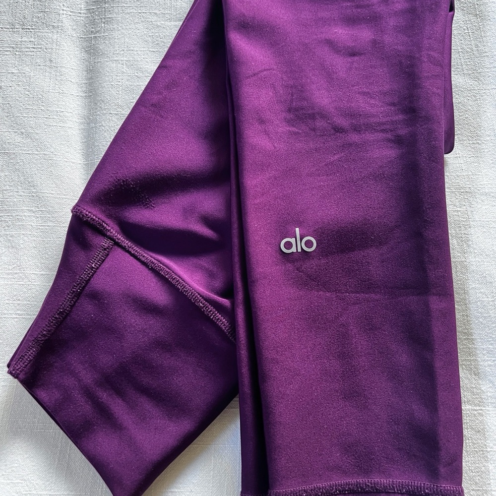 ALO Yoga Purple Performance Leggings